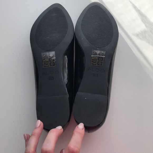 Aldo Black Patent pointy toe flats size 38.5 - Picture 4 of 8